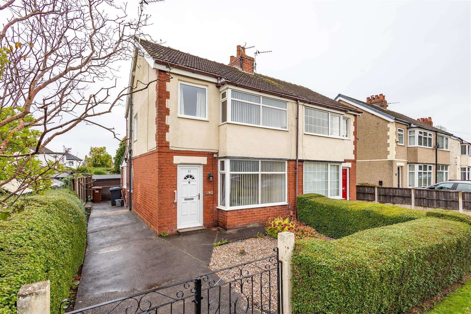 Mayfield Avenue, Preston